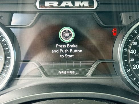 Used 2022 RAM 1500 Big Horn w/ Night Edition image 13