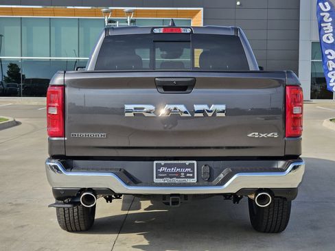 New 2026 RAM 1500 Big Horn AWD/4WD image 9