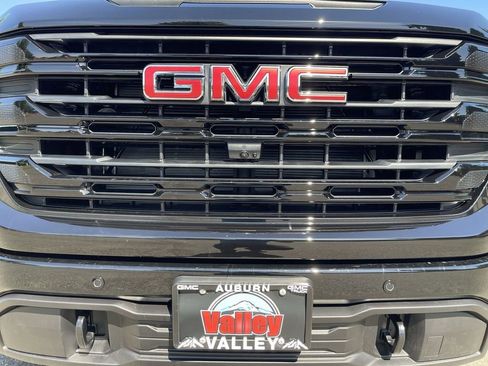 New 2026 GMC Sierra 1500 Elevation w/ Elevation Premium Package AWD/4WD image 32