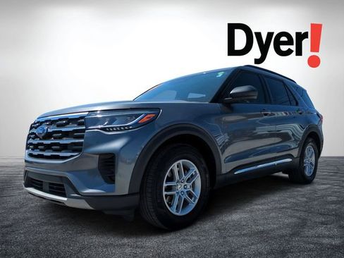 Used 2025 Ford Explorer Active RWD image 8