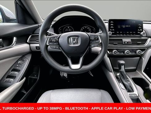 Used 2018 Honda Accord LX image 8