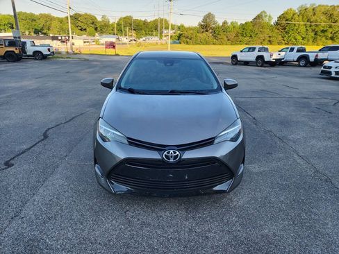 Used 2017 Toyota Corolla LE w/ LE Premium Package FWD image 3