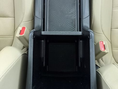 Used 2017 Honda CR-V Touring image 25