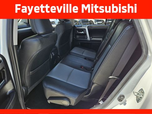 Used 2024 Toyota 4Runner SR5 Premium w/ Moonroof Package AWD/4WD image 10