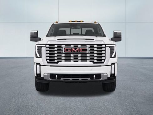 Used 2024 GMC Sierra 2500 Denali w/ Denali Reserve Package AWD/4WD image 6