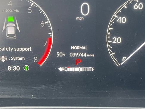 Used 2024 Honda HR-V LX image 3