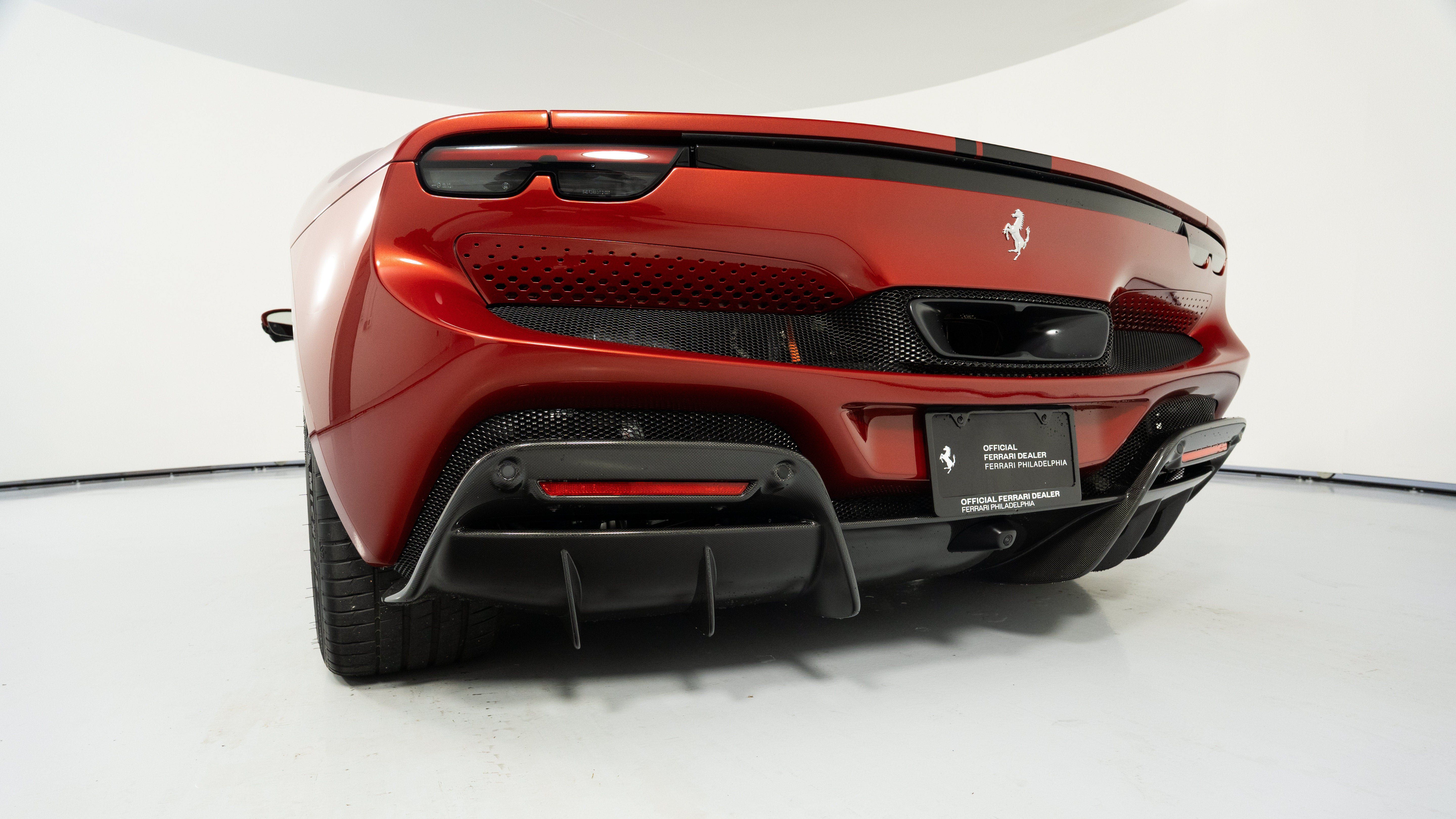 Used 2024 Ferrari 296 GTS RWD image 16