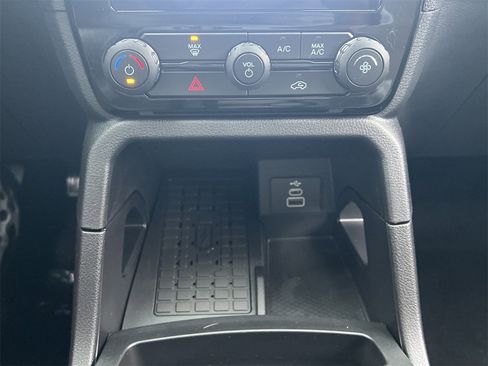 New 2025 Ford Ranger XLT w/ FX4 Off-Road Package image 6