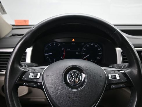 Used 2018 Volkswagen Atlas SEL Premium AWD/4WD image 13