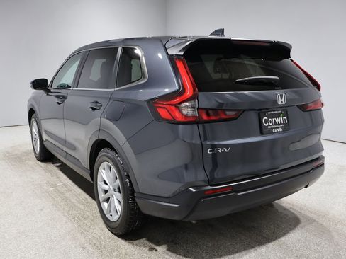 Used 2025 Honda CR-V EX image 4