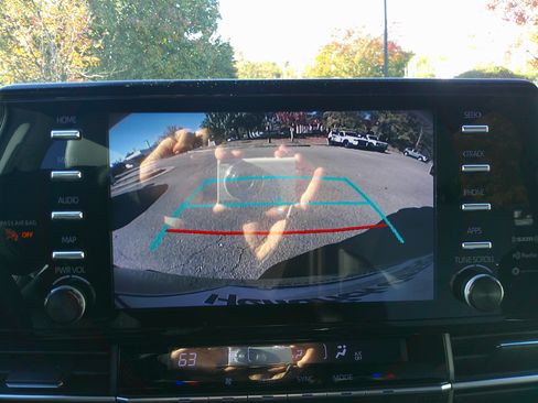 Used 2021 Toyota Sienna XSE image 26