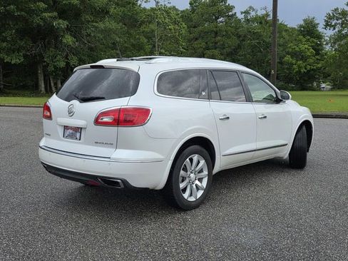Used 2016 Buick Enclave Premium w/ Experience Buick Package FWD image 5