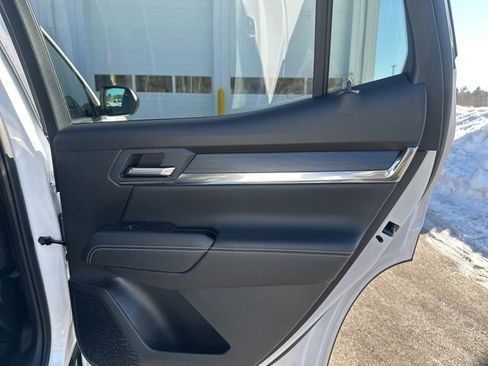 Used 2026 GMC Terrain Elevation w/ LPO, Floor Liner Package image 13