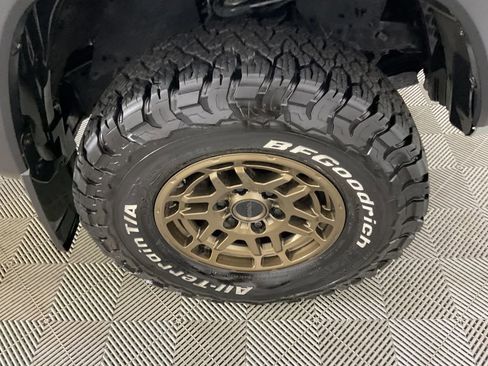 Certified 2023 Toyota Tacoma 4x4 Double Cab image 9