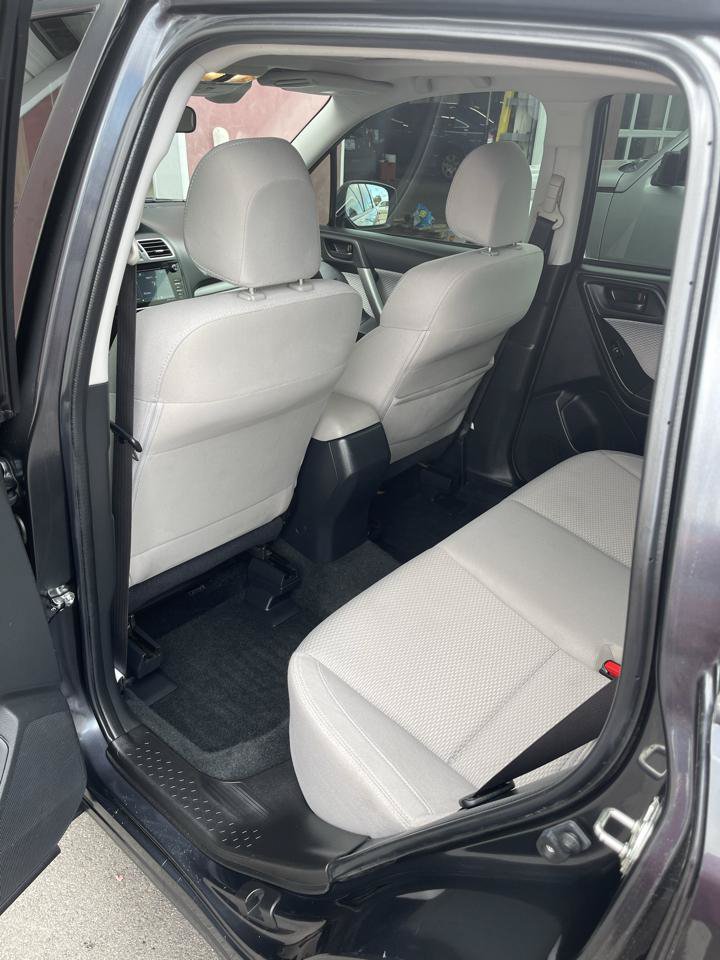 Used 2018 Subaru Forester 2.5i Premium AWD/4WD image 13