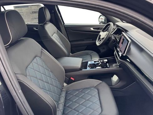 New 2026 Volkswagen Atlas Cross Sport SEL Premium R-Line image 21