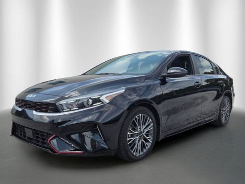 Used 2024 Kia Forte GT-Line w/ GT-Line Premium Package FWD image 7