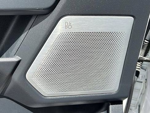 Used 2024 Ford F150 Lariat w/ Equipment Group 502A High image 21