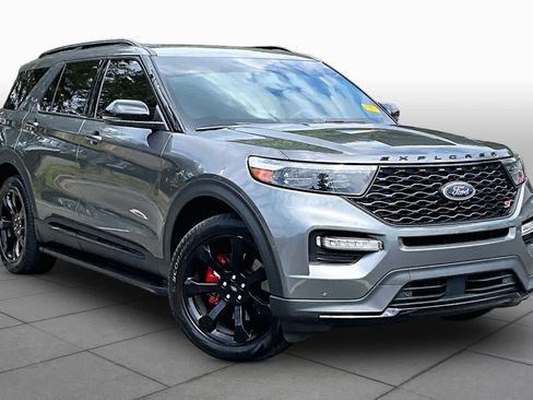 Used 2023 Ford Explorer ST w/ Equipment Group 401A AWD/4WD image 3