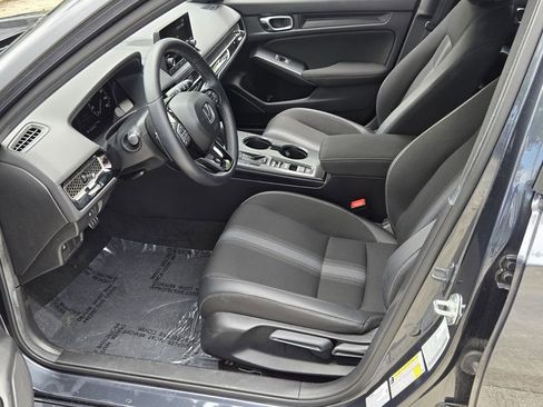 Certified 2025 Honda Civic Sport image 10