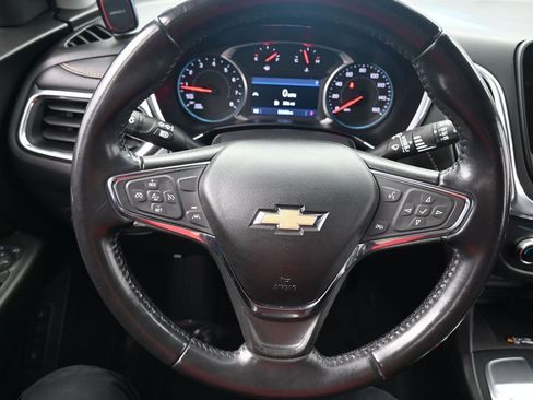 Used 2020 Chevrolet Equinox Premier image 29