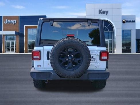 Used 2021 Jeep Wrangler Unlimited Sport AWD/4WD image 4