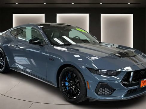 Used 2024 Ford Mustang GT Premium RWD image 1