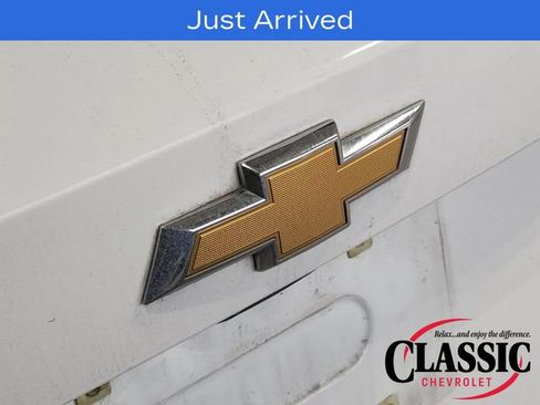 Used 2021 Chevrolet Blazer LT w/ Sound & Technology Package FWD image 12