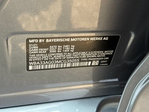 Used 2021 BMW 530e xDrive w/ Premium Package AWD/4WD image 29