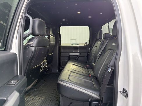 Used 2019 Ford F450 Platinum image 7