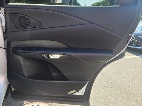 Used 2025 Lexus RX 350h w/ Accessory Package AWD/4WD image 32