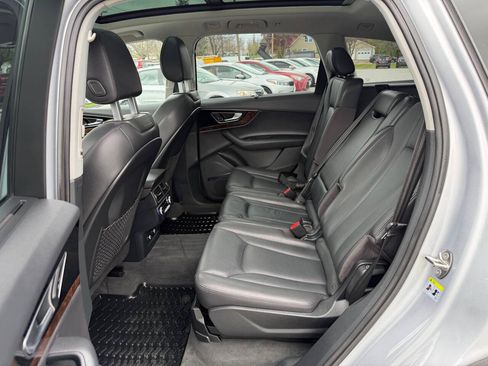 Used 2018 Audi Q7 3.0T Prestige AWD/4WD image 13