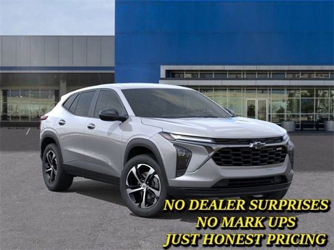 New 2026 Chevrolet Trax RS image 7