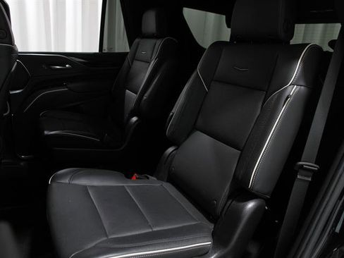 Certified 2023 Cadillac Escalade Premium Luxury image 20