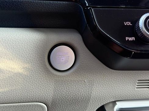 New 2026 Kia Carnival SX Prestige image 16