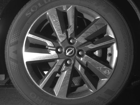 Used 2025 Nissan Versa SV image 13