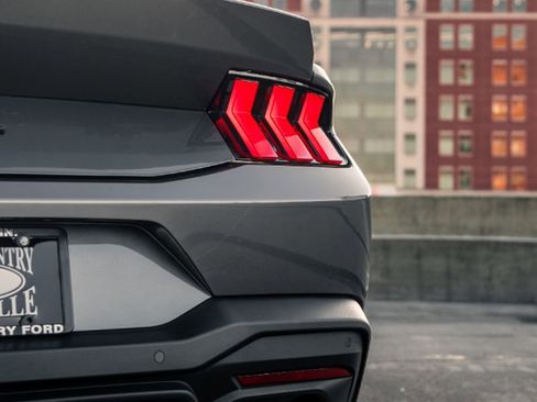 New 2025 Ford Mustang GT w/ GT Performance Package RWD image 15