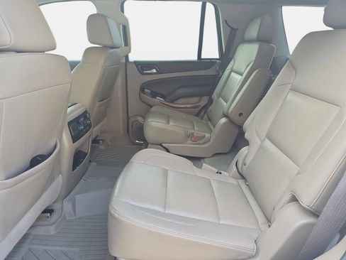 Used 2020 Chevrolet Tahoe Premier AWD/4WD image 14