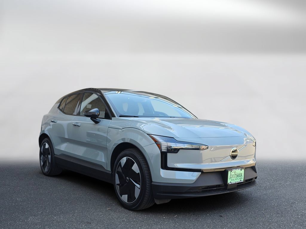 Certified 2025 Volvo EX30 Plus w/ Protection Package Premier AWD/4WD image 3