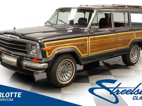 Used 1988 Jeep Grand Wagoneer image 1
