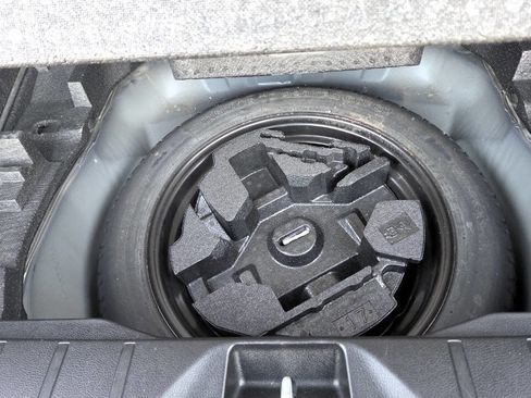 Used 2014 Subaru Forester 2.5i Limited AWD/4WD image 37