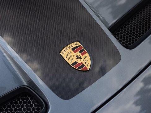 Used 2026 Porsche 911 GT3 RWD image 16
