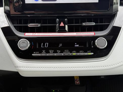 New 2026 Toyota Corolla SE FWD image 25