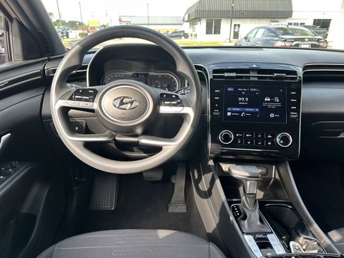 Used 2023 Hyundai Santa Cruz SEL image 15