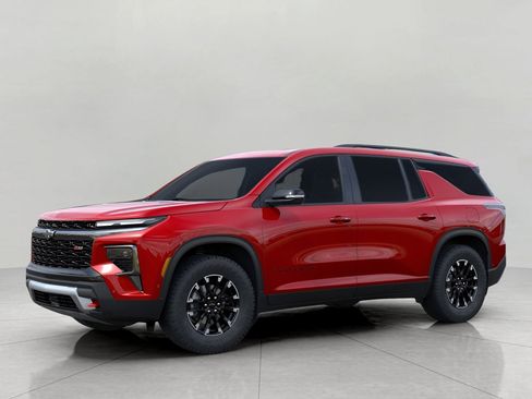 New 2026 Chevrolet Traverse Z71 w/ Driver Confidence Package AWD/4WD image 2