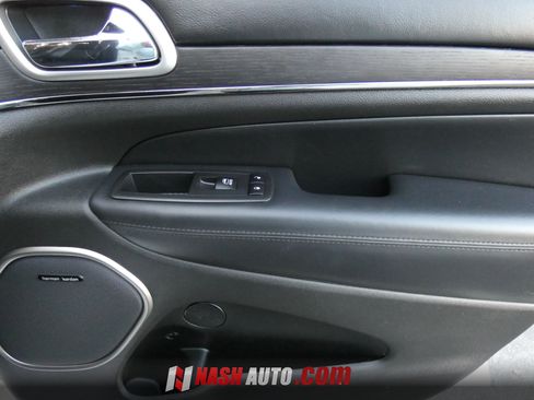 Used 2018 Jeep Grand Cherokee High Altitude AWD/4WD image 35