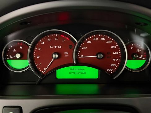 Used 2006 Pontiac GTO image 13