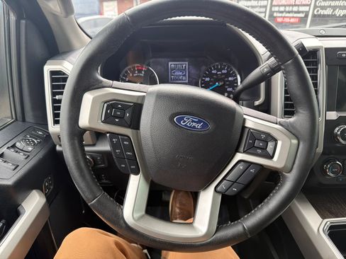 Used 2020 Ford F250 Lariat w/ Lariat Ultimate Package AWD/4WD image 17