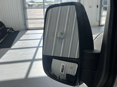 Used 2025 Ford Transit 250 148 Medium Roof RWD image 8