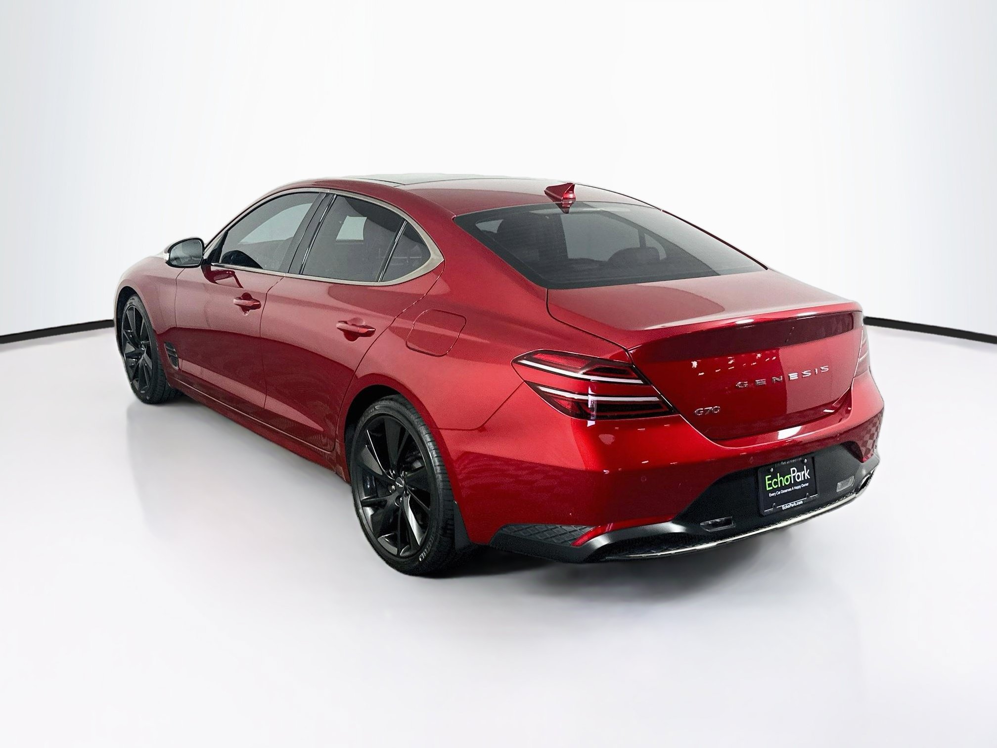 Used 2023 Genesis G70 2.0T w/ Sport Prestige Package RWD image 5